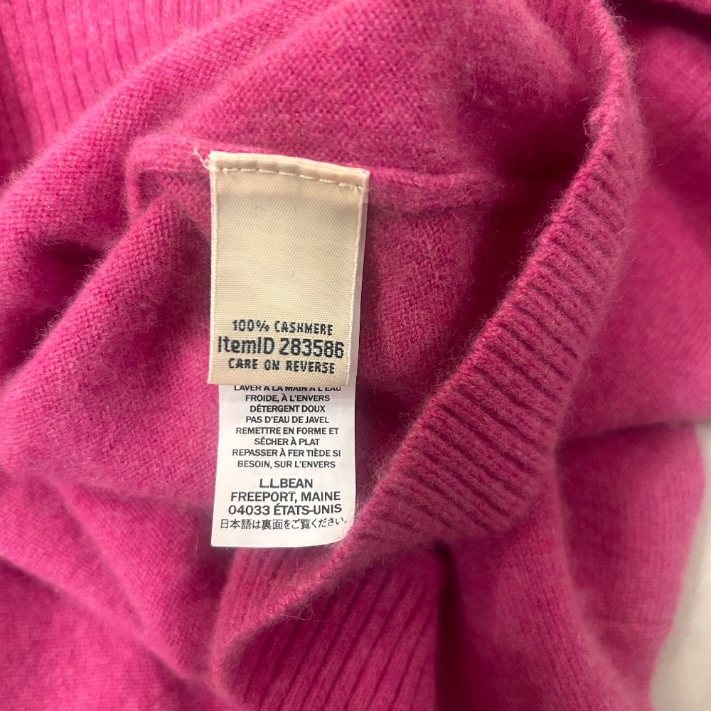 Like New 💖  L.L. Bean Raspberry Cashmere Sweater - Picture 4 of 4
